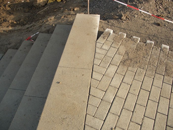 treppe_pflasteranschluss_jpg.jpg