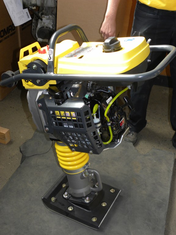 bomag (16)_JPG.jpg