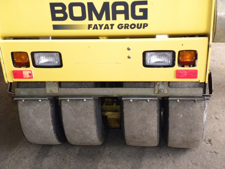bomag (11)_JPG.jpg