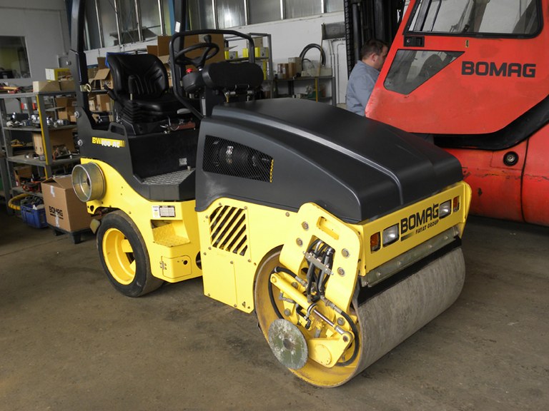 bomag (12).jpg