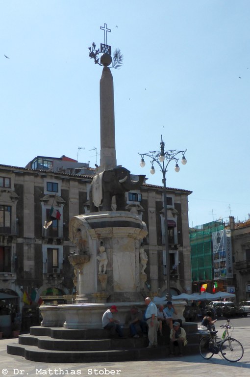 Catania: Piazza Duomo Catania: Piazza Duomo