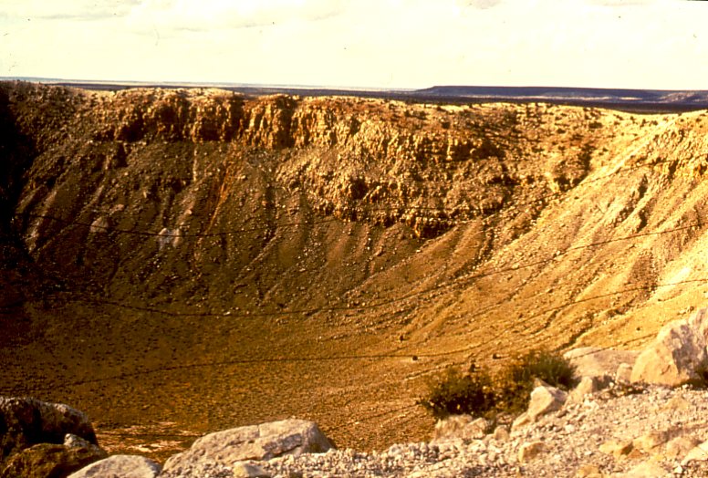 meteorite crater arizona.jpg