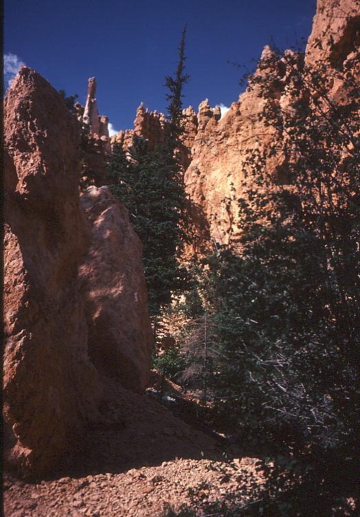 brycecanyon_castle.jpg