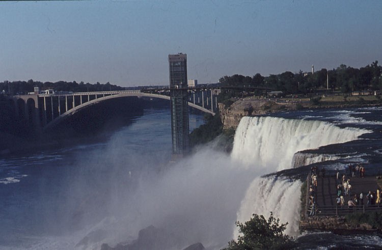 niagarafalls.jpg