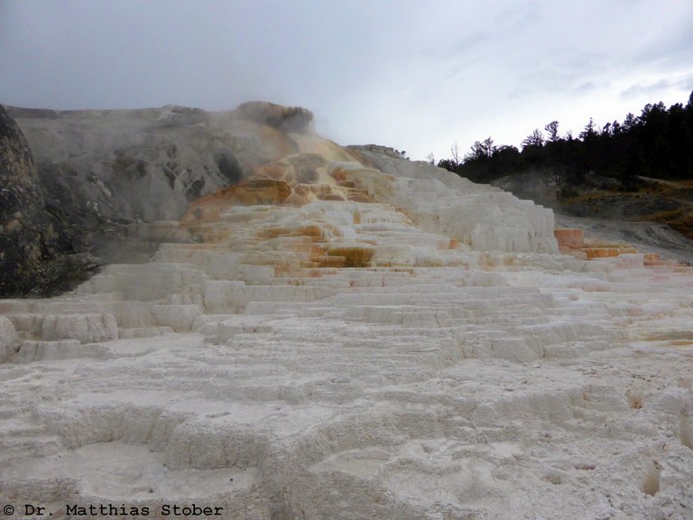 Yellowstone Mammoth Hot Springs