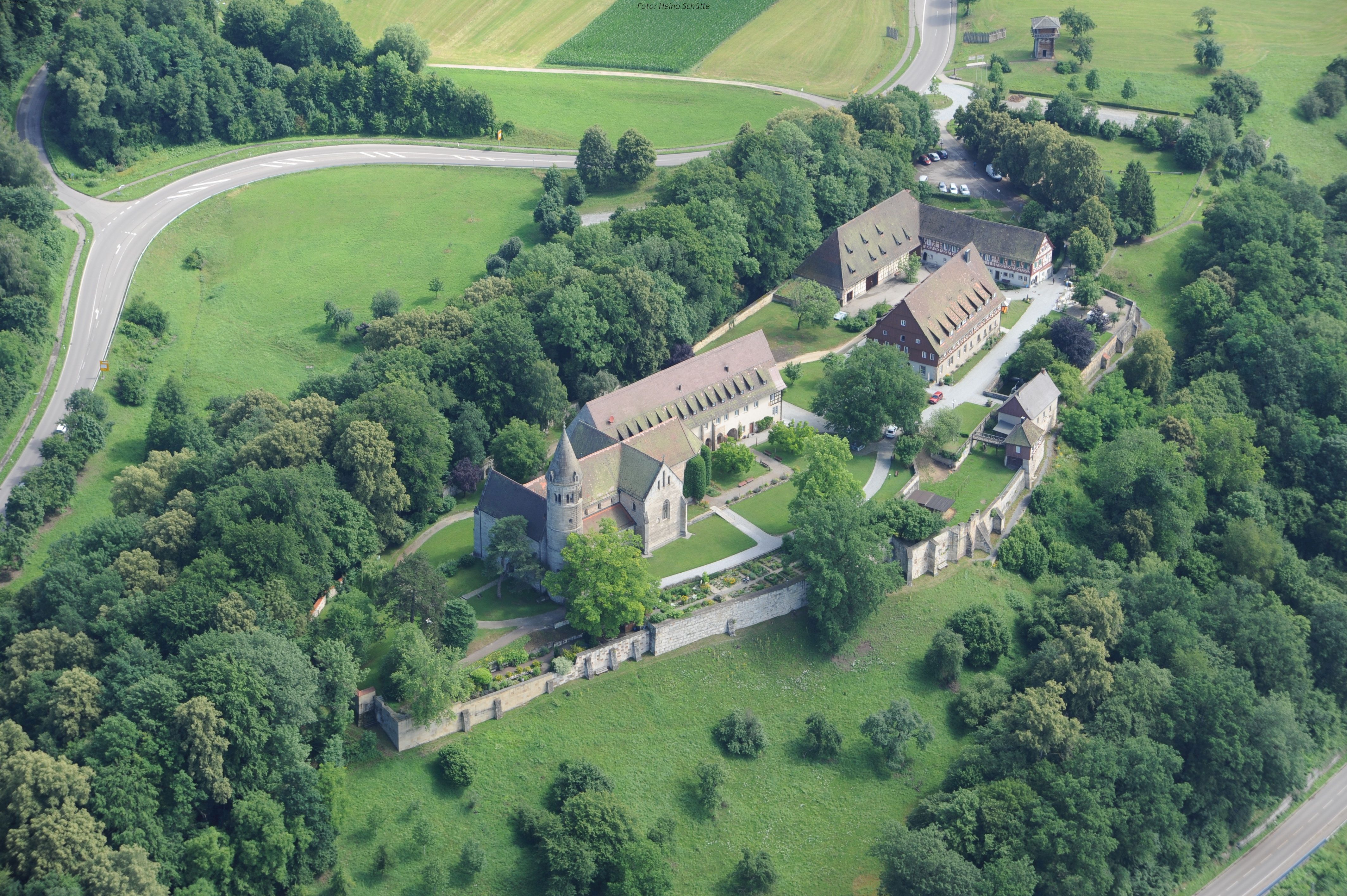 Luftbild Kloster Lorch.jpg