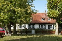 haus-mit-2-erkern-240pix.jpg haus-mit-2-erkern-240pix.jpg