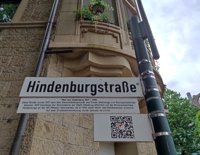 Straßenschild der Hindenburgstraße in Offenburg