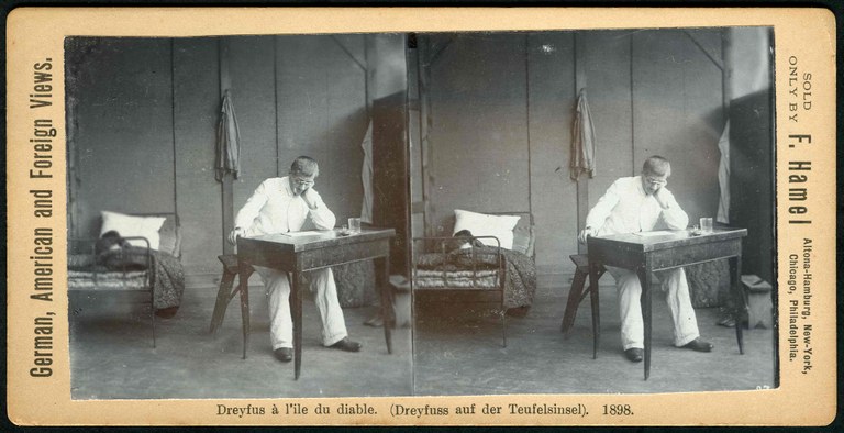 001-Dreyfus auf der Teufelsinsel.jpg