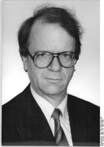 Richard Schröder, Vorsitzender der SPD-Volkskammerfraktion bis August 1990