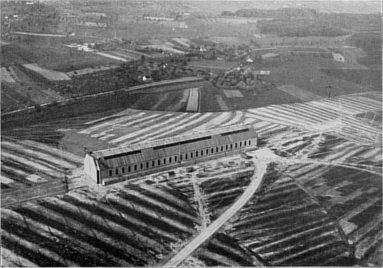 luftschiffhalle-loewenthal-911pix.jpg luftschiffhalle-loewenthal-911pix.jpg