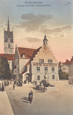 altes-rathaus-mit-zeppelinbrunnen-240pix.jpg