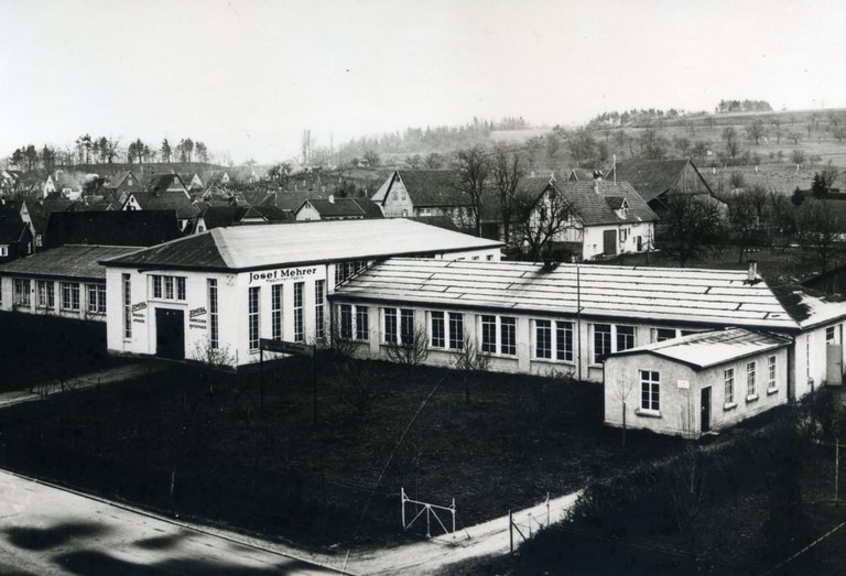 b14.jpg b14.jpg