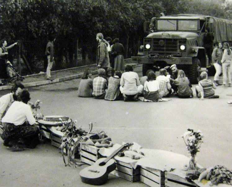 B7  Sitzblockade in Mutlangen.jpg