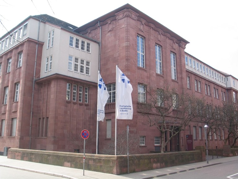 b16.jpg