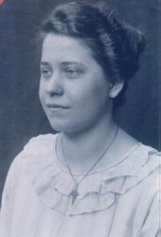 b8.jpg b8.jpg