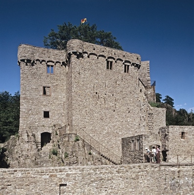 Der Rudolfsbau auf Burg Hohenbaden