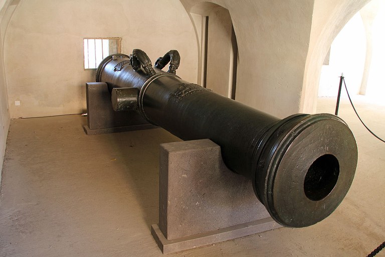 b20.jpg b20.jpg