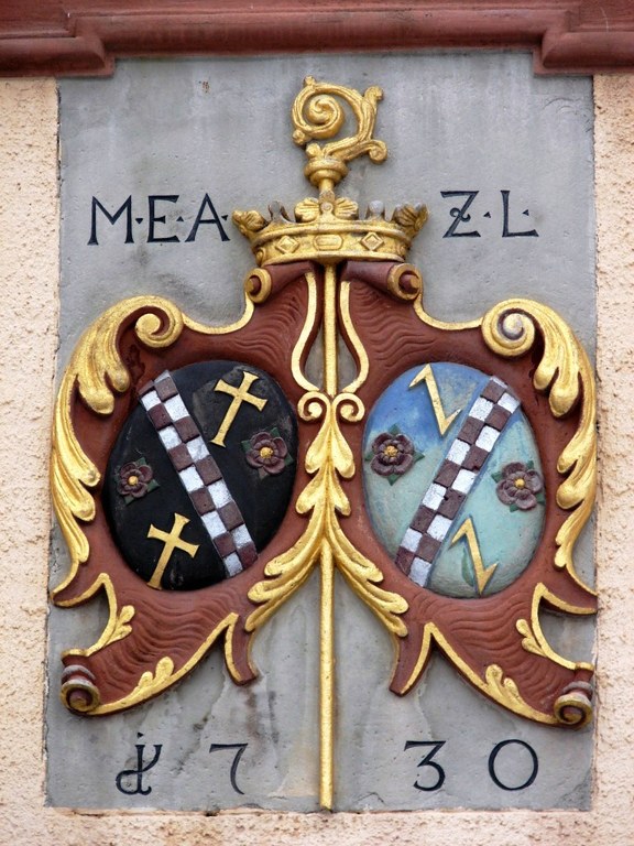 B17 - Doppelwappen von 1730.jpg