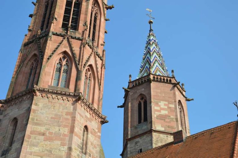 b5 Gotische Kirchtuerme.jpg