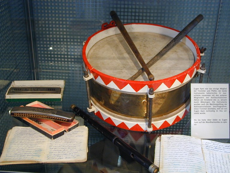 b4.JPG b4.JPG
