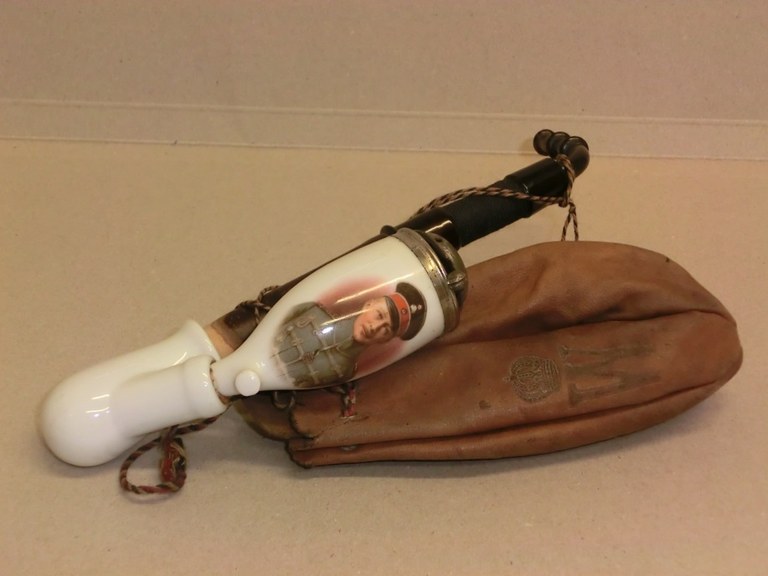 B4 Geschenk des Kronprinzen.jpg