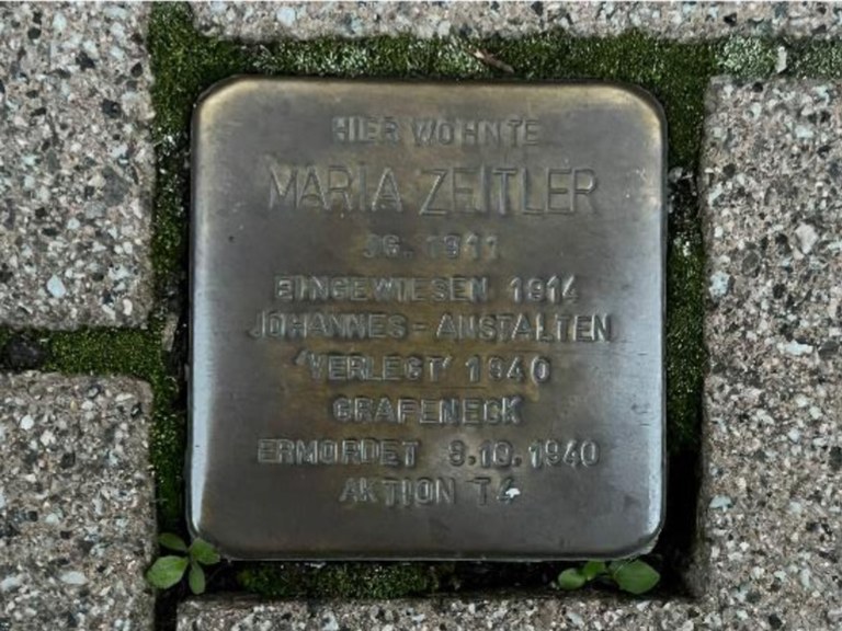 b5_stolperstein.jpg