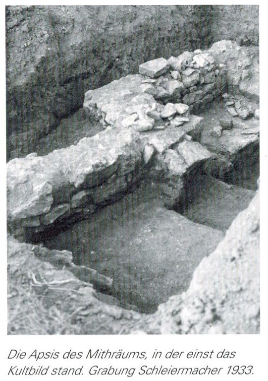 B 18 Mithraeum Grabung.jpg