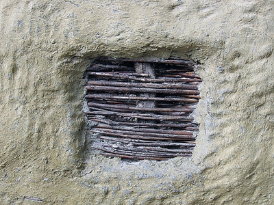 Lehmverschmiete_Flechtwand.jpg