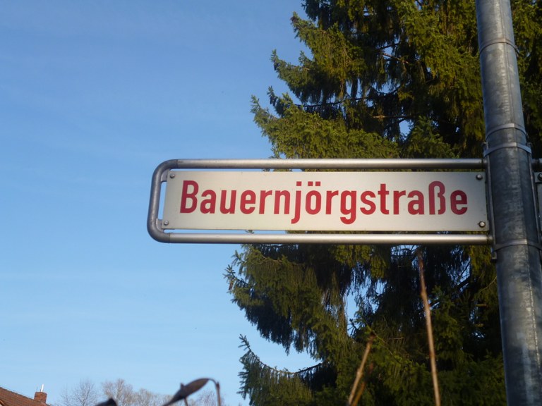 b30 Bauernjoergstrasse Weingarten - Foto Giessler.jpg