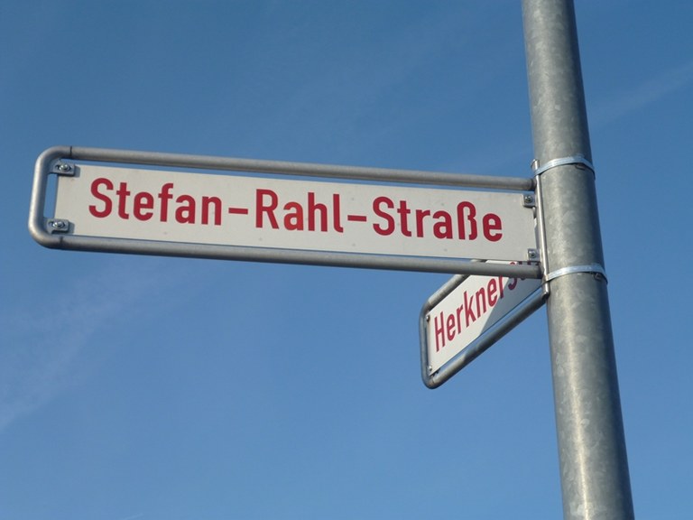 b29 Stefan-Rahl-Strasse Weingarten, Foto Giessler.jpg