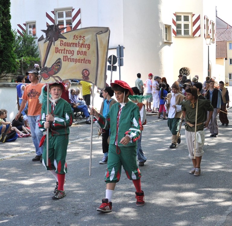 b31 Welfenfest 2013 Festzug - wikipedia commens.jpg