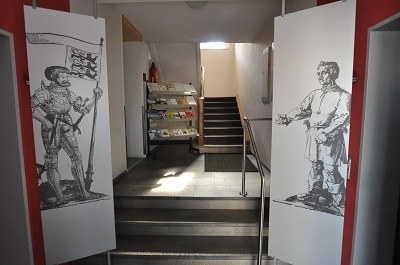 mini_b34 Erinnerungsstaette - Eingang.jpg