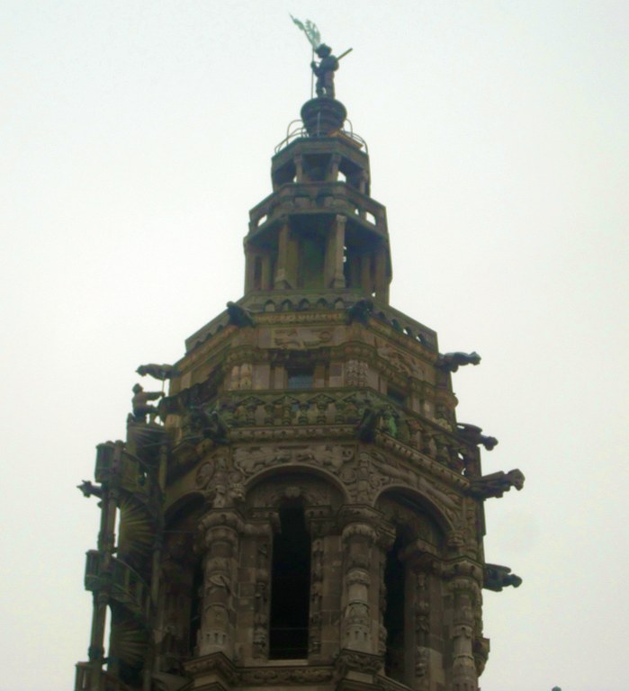 B12 Turmspitze.jpg