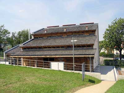Rekonstruktion eines Teils der Reiterbaracke (archäologischer Park).