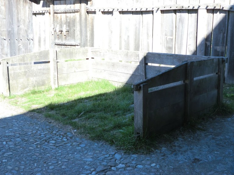 mini_B_21_Die_Dunglege.jpg