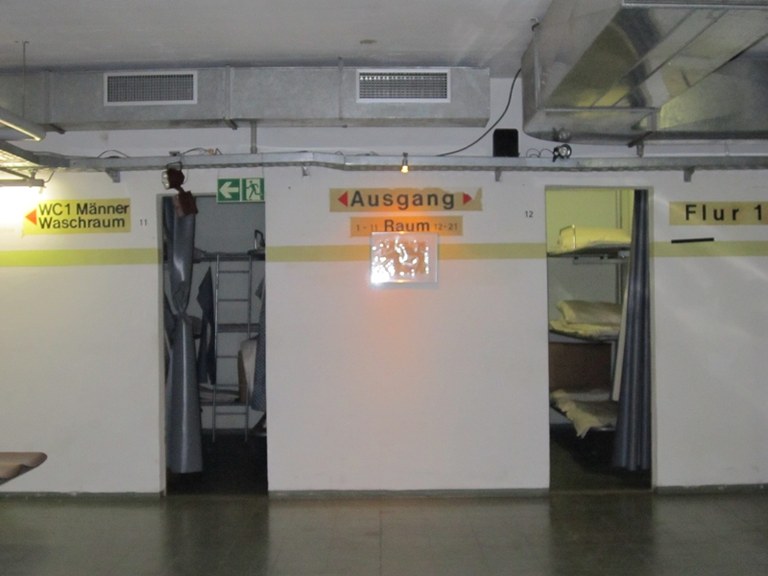 B2-Blick_in_den_Tiefbunker.jpg