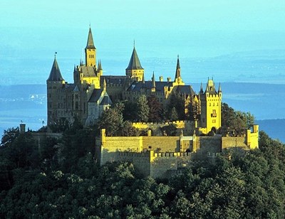 Burg_Hohenzollern.jpg