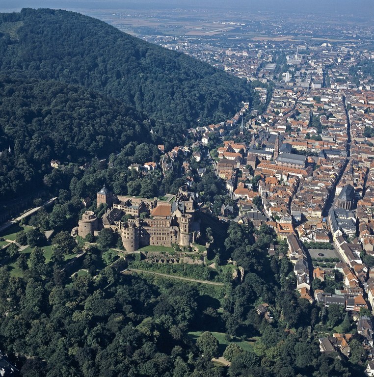 B1.schloss und altstadt heidelberg.jpg