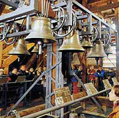 Die Glockenstube im Stiftskirchenturm