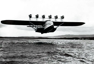 Eine Dornier Do X beim Start auf dem Bodensee (1929)