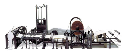 odell einer deutschen Langsiebpapiermaschine aus den1840er Jahren