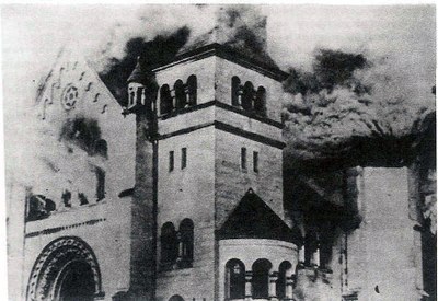 Brennende Synagoge in Baden-Baden 1938