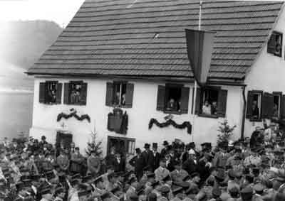 Einweihung der Gedenktafel 1927