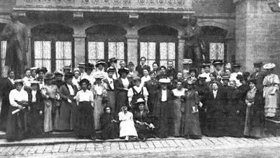 Erste Internationale Konferenz sozialistischer Frauen in Stuttgart (17.8.1907)