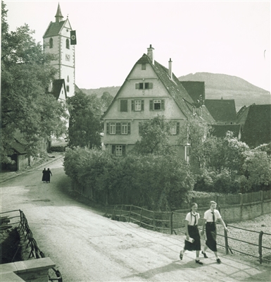 Historische Aufnahme der Falltorstraße in Mössingen