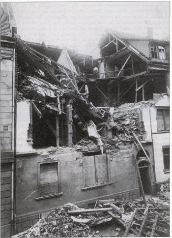 Bomben auf Freiburg: 17.8.1917, Rosastraße 