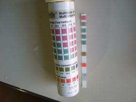 Multistick für Gesamthärte, Carbonathärte und pH