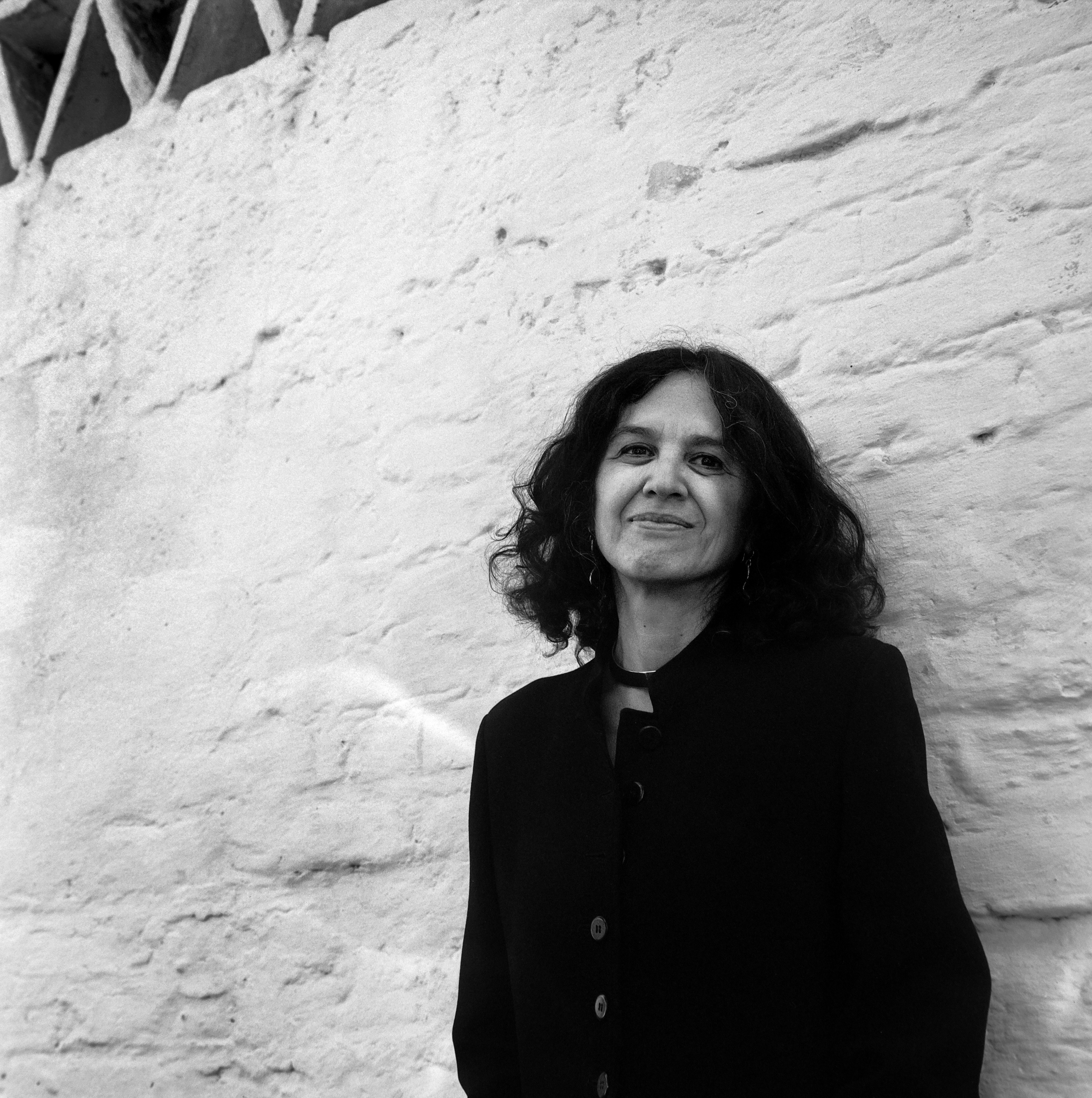 Paredes fotografiert von Graciela Iturbide.jpg