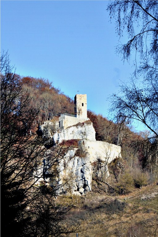 burg-hundersingen.JPG burg-hundersingen.JPG